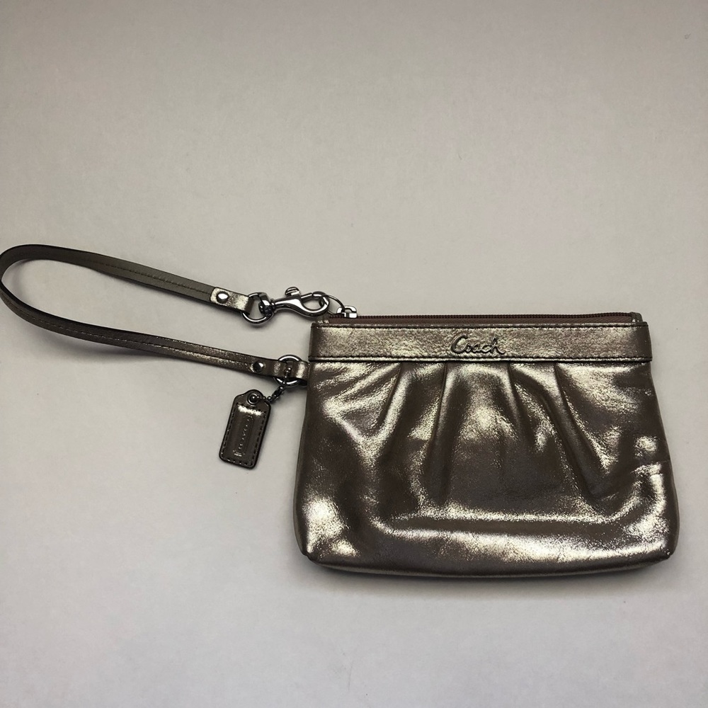 Gold Coach Clutch